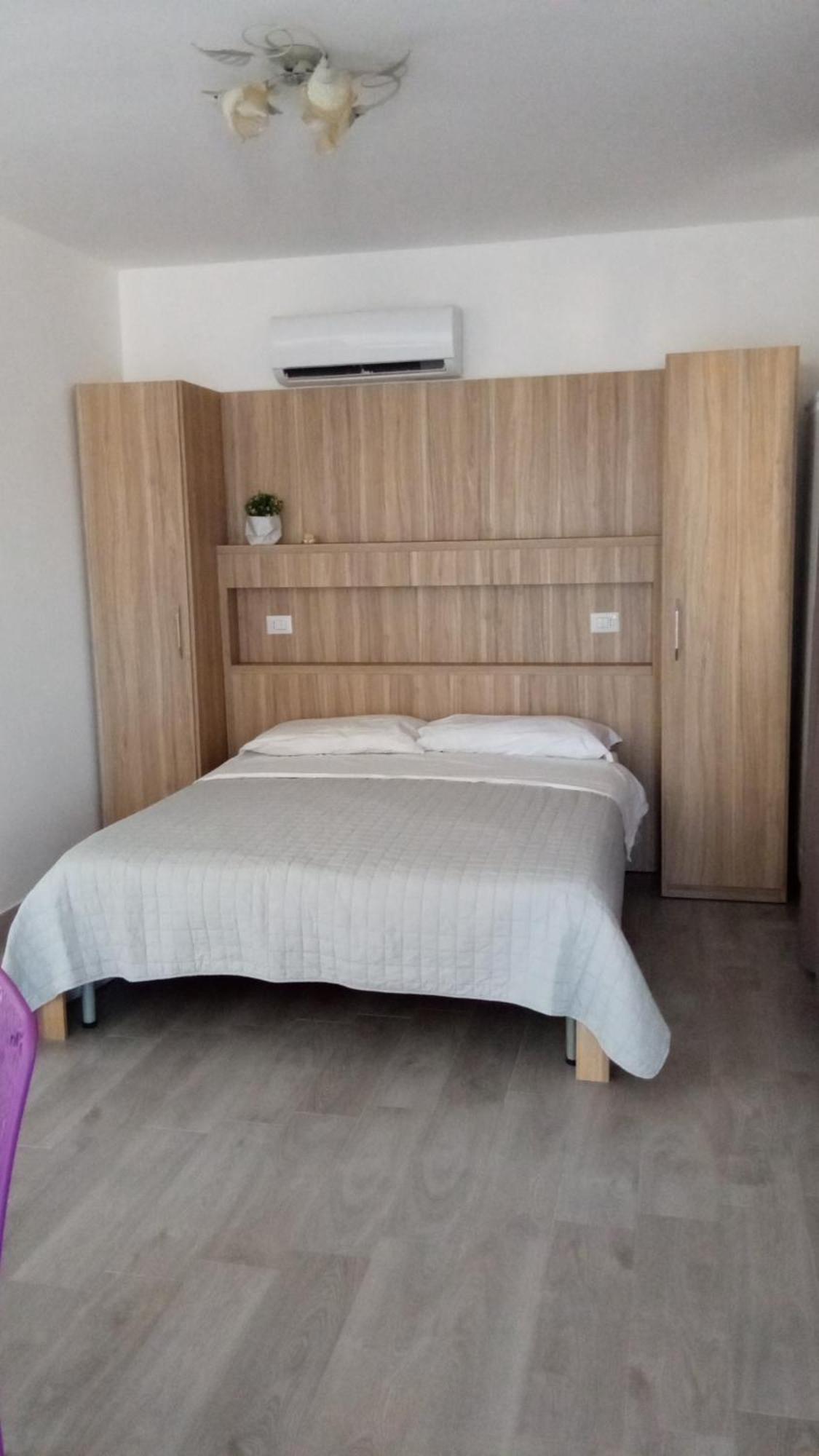 Casa Pizzarelli Apartment *
